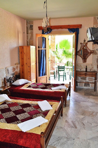 Bedroom 2, Lofos Studios, Ionian Islands
