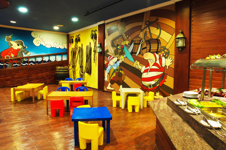 Food & Drinks 5, Galeon Playa, Las Palmas
