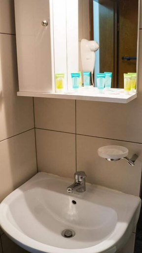Bathroom 3, Niki Apartments, Central Macedonia
