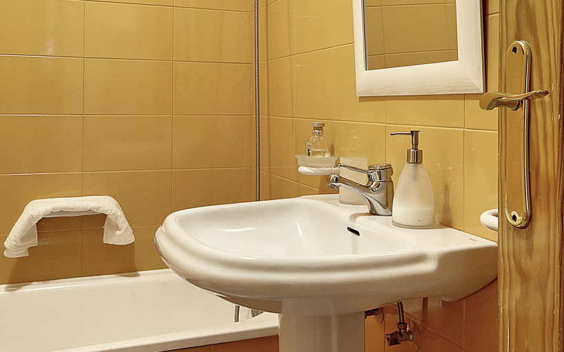 Bathroom 3, Granaxperience Apartamento Zona Catedral, Granada