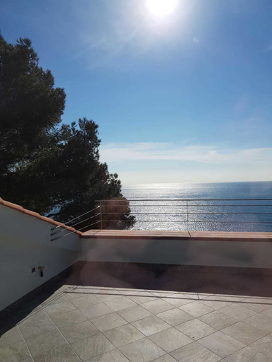 Others 4, Lovely Apartment on the Ligurian Sea, Savona