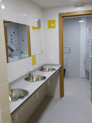 Bathroom 5, Albergue Turistico la Credencial - Hostel, A Coruña