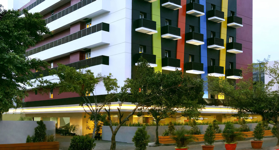 Exterior & Views 1, Amaris Hotel Mangga Besar, West Jakarta