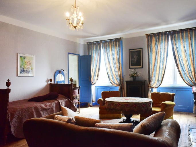 Bedroom 3, Château de Saint-antoine, Haute-Vienne