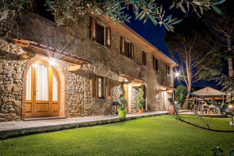 Exterior & Views 1, Borgo dei Gigli, Pistoia