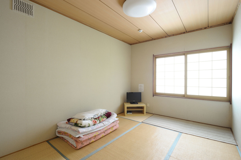 Bedroom 4, Sapporo Inn NADA - Hostel, Sapporo