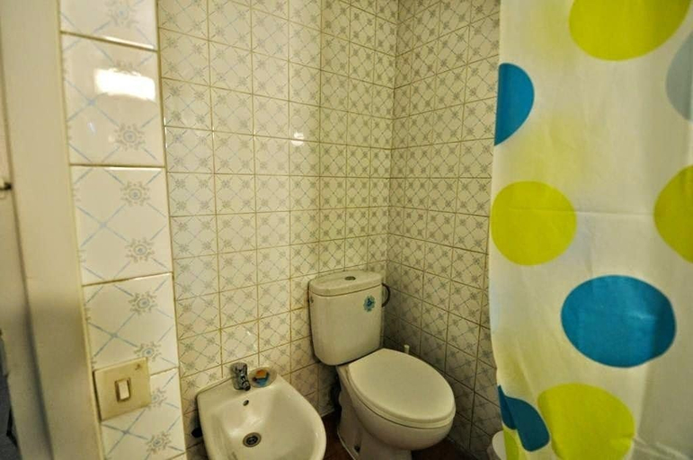 Bathroom 3, Apartment Samba Lloretholiday, Girona