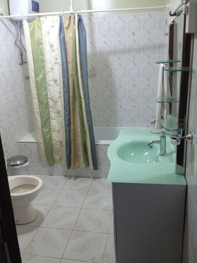 Bathroom 5, The Father's Hotel, Accra