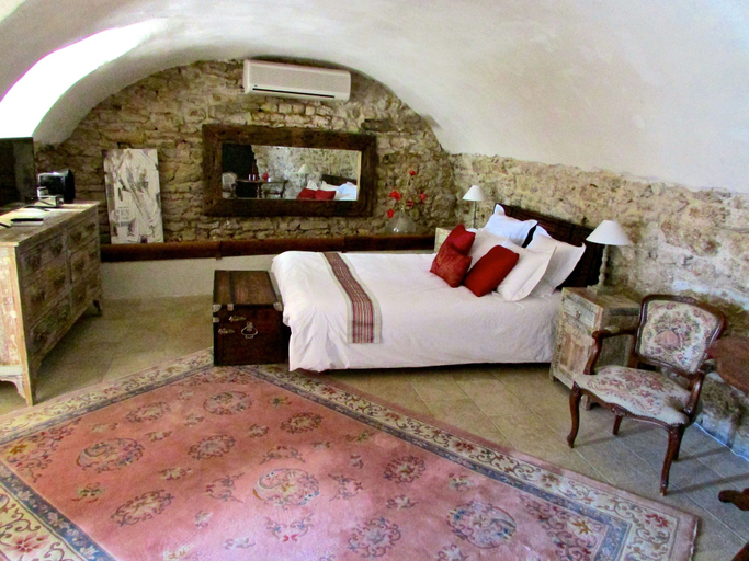 Bedroom 3, Le Clos du Cher en Beaujolais, Rhône