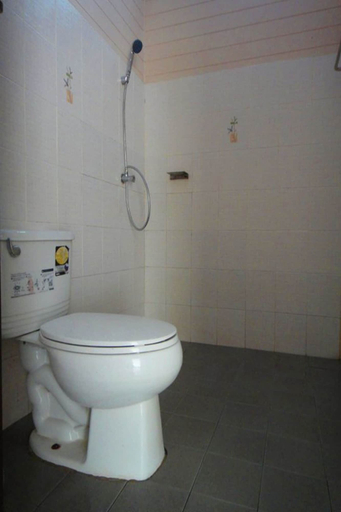 Bathroom 3, Saichol Floating Resort, Ban Ta Khun