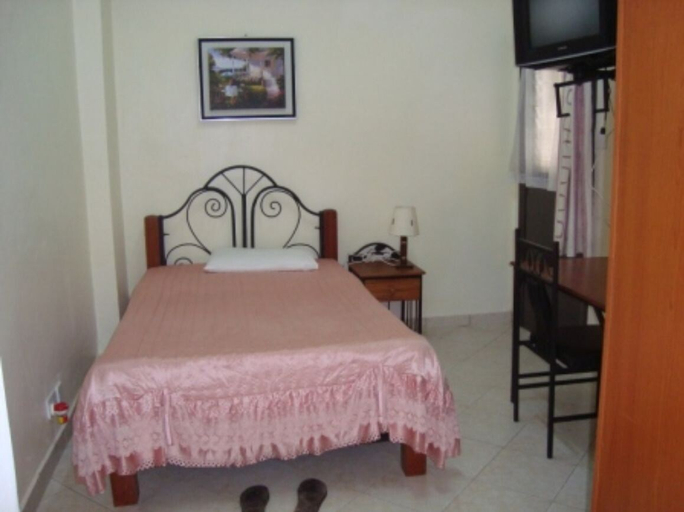 Bedroom 2, Angaza Guest House, Kibra