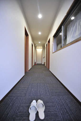 Others 4, Karin Doo Hotel, Narita