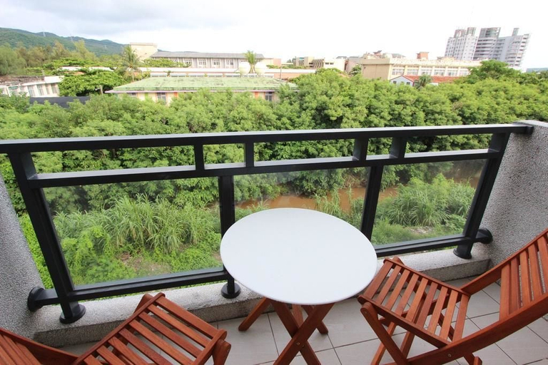 Others 4, Sally's Home, Pingtung