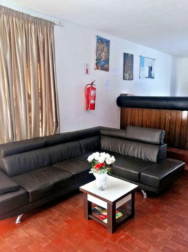 Others, Hotel Bilene, Bilene