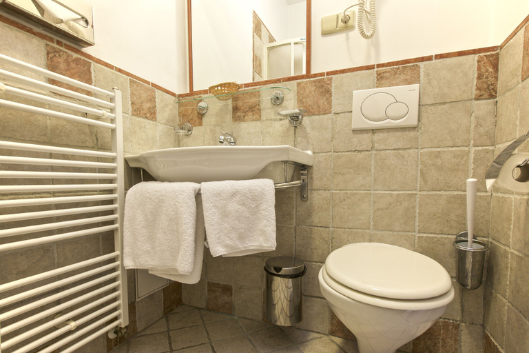 Bathroom 4, Hotel Tivoli Prague, Praha 1