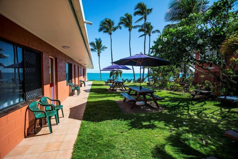 Exterior & Views 2, Seaspray Waterfront Holiday Units, Livingstone - Pt B