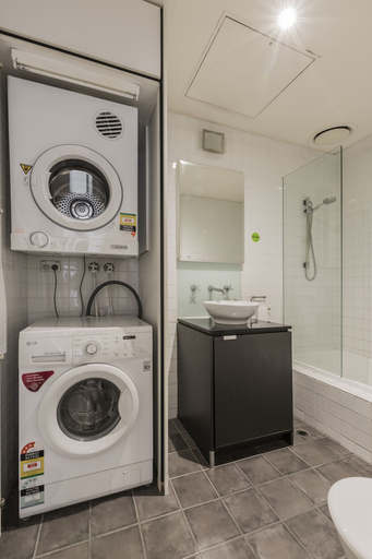 Bathroom 4, Absolute Collins Apartments, Melbourne