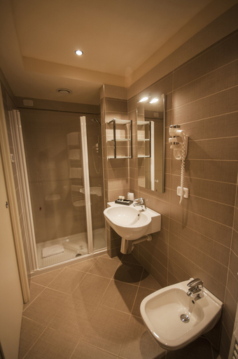 Bathroom 4, Hotel Antico Borgo, Trento