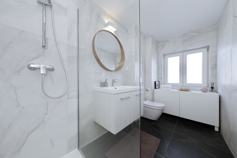 Bathroom 4, Stunning View Apartment, Zadar