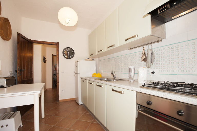 Others 5, Villa Lina, Cagliari