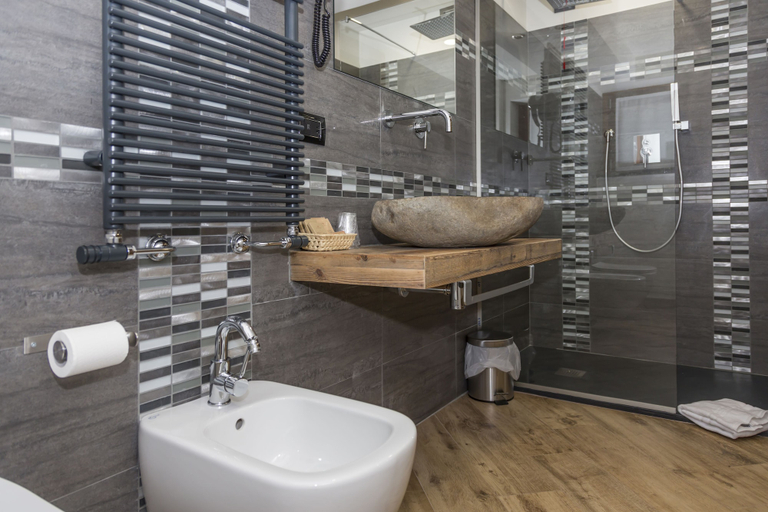 Bathroom 4, Hotel K2, Torino