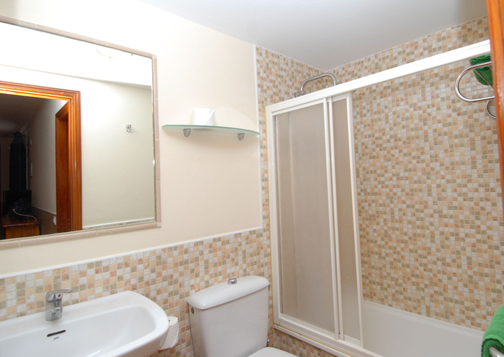 Bathroom 5, Apartamentos Villa Florida, Las Palmas