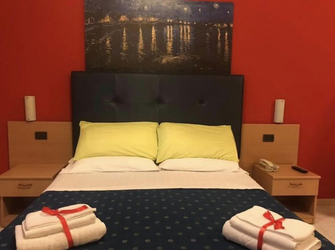 Bedroom 4, Hotel Riccio, Lecce