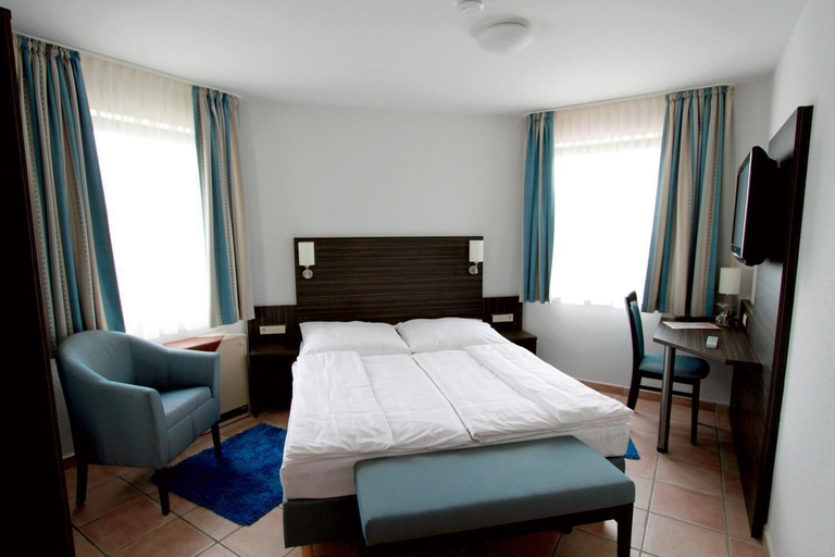 Bedroom 4, Hotel Konoba Restaurant - Bistro, Rhein-Sieg-Kreis