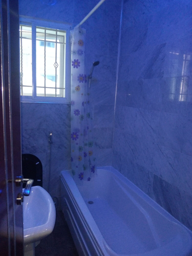 Bathroom, Heavenly Royal Apartments, Bwari