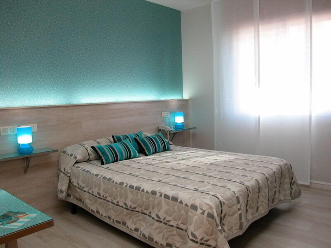 Bedroom 3, Hotel Ronsel, Pontevedra