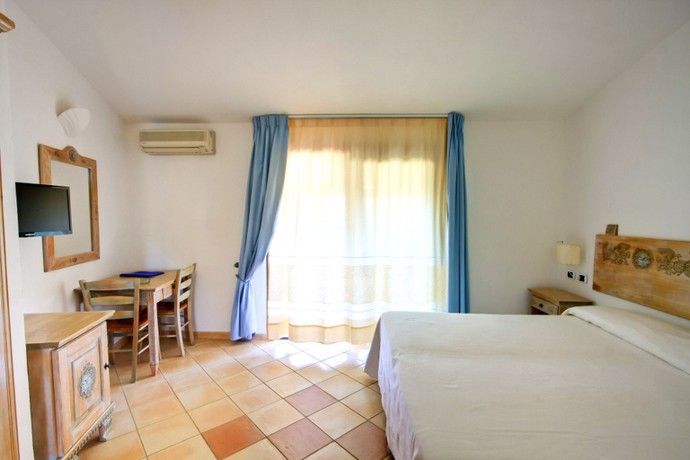 Bedroom 3, Porto Giunco, Cagliari