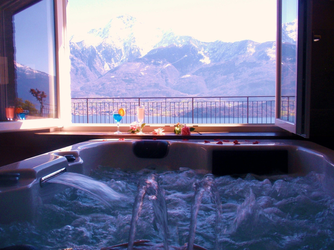 Bathroom 4, Residence Le Azalee, Como