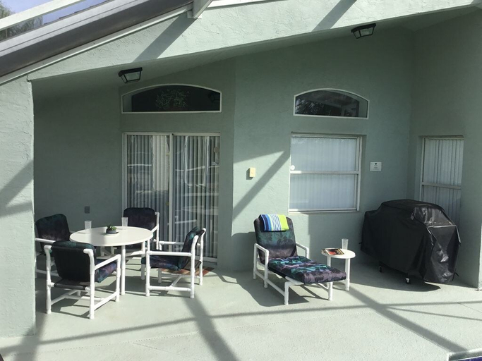 Others 5, Holiday Villa, Polk