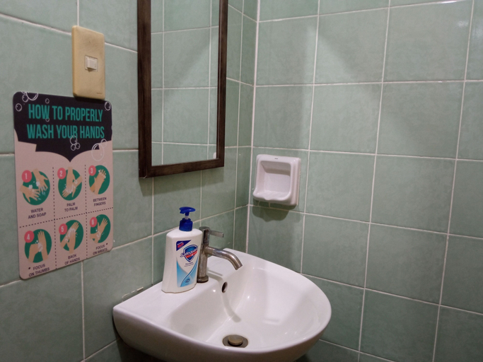 Bathroom 4, Olana Bed and Breakfast, Labrador