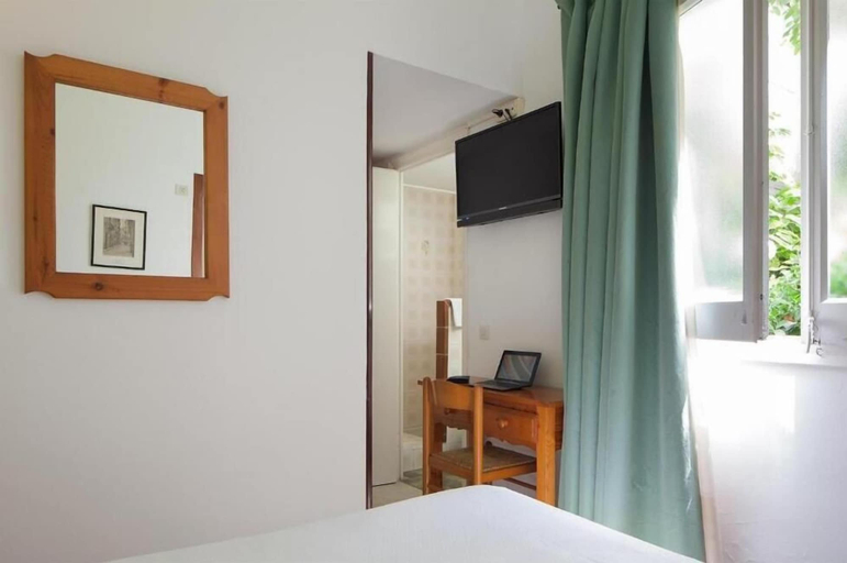 Bedroom 3, Hotel Ninays, Girona