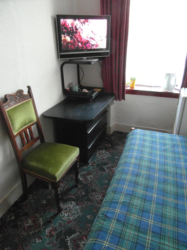 Bedroom 2, Jasmine Central Guest House, Aberdeen
