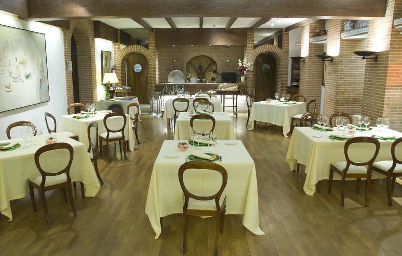 Food & Drinks 5, Hotel AR Los Arcos, Segovia