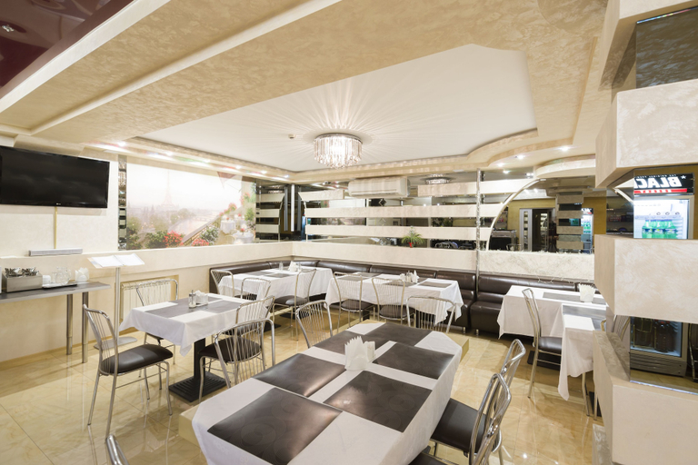Food & Drinks 5, Elle Hotel, Sochi gorsovet