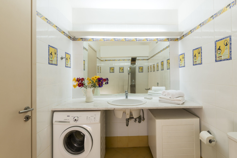 Bathroom 4, Electra Beachfront Villa, Peloponnese