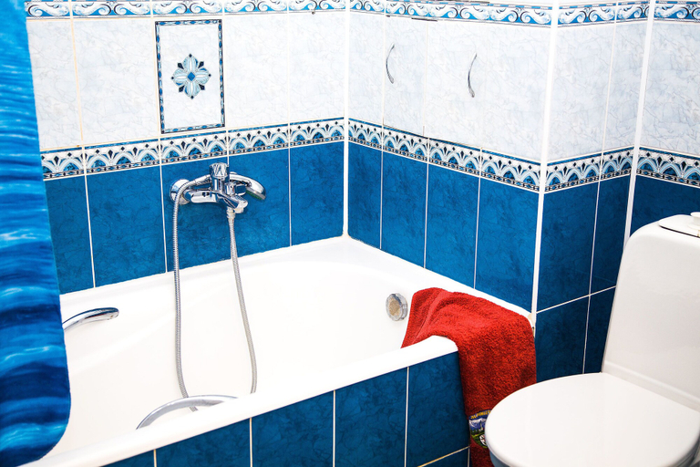 Bathroom 3, Apartment on Tekstilschiki, South-Eastern