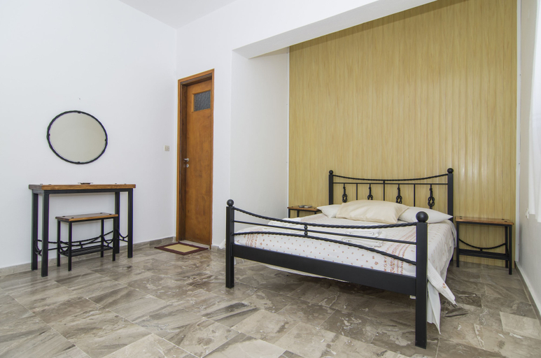 Bedroom 2, Margarita Studios, South Aegean