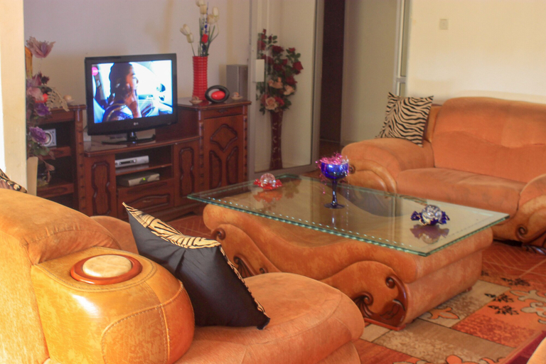 Food & Drinks 4, Lillo Executive Lodge, Lusaka