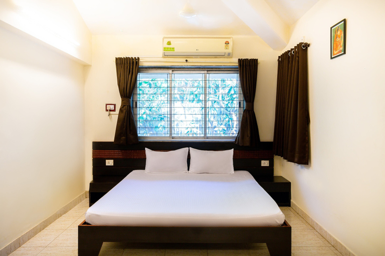 Bedroom 2, Cloud 9 Hills Resort, Raigarh
