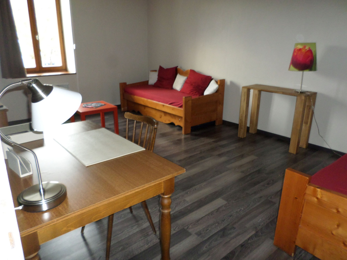Bedroom 3, Appart Hotel de France, Isère