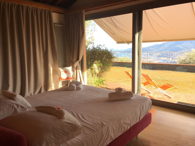 Bedroom 4, Villa Sofia, La Spezia