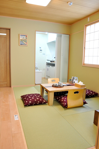 Others 5, Harper House, Osaka