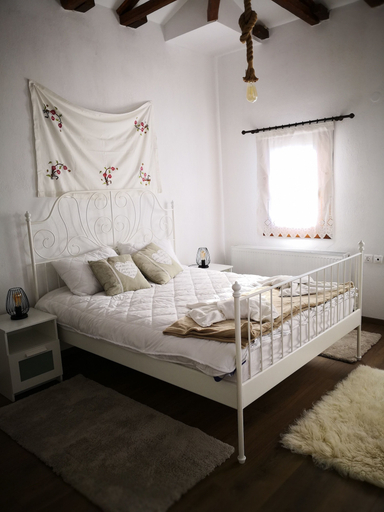 Bedroom 2, Effrosini Stonehouse Portaria, Thessaly