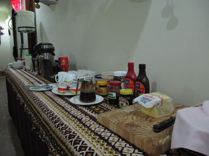Food & Drinks 5, Korona House, Arusha Urban
