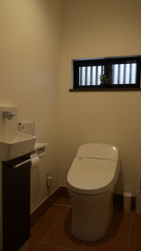Bathroom 4, Sennichi House, Kanazawa