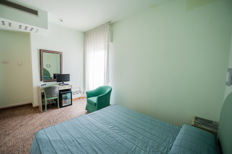 Bedroom 4, Alba Hotel, Ravenna